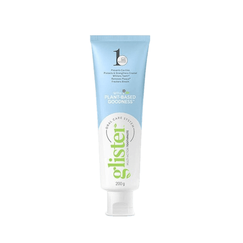 Tubo de Pasta Dentífrica Multiacción Glister™, cuidado bucal completo con ingredientes de origen vegetal.
